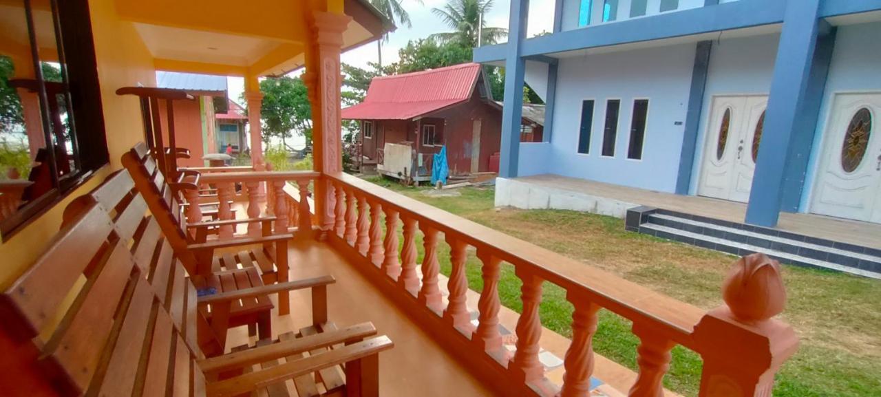 Restu Chalet Tioman Kampong Ayer Batang Exterior foto