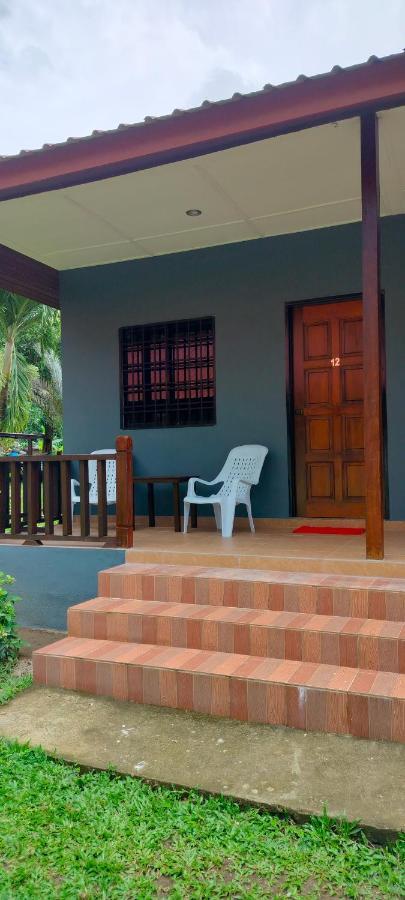 Restu Chalet Tioman Kampong Ayer Batang Exterior foto