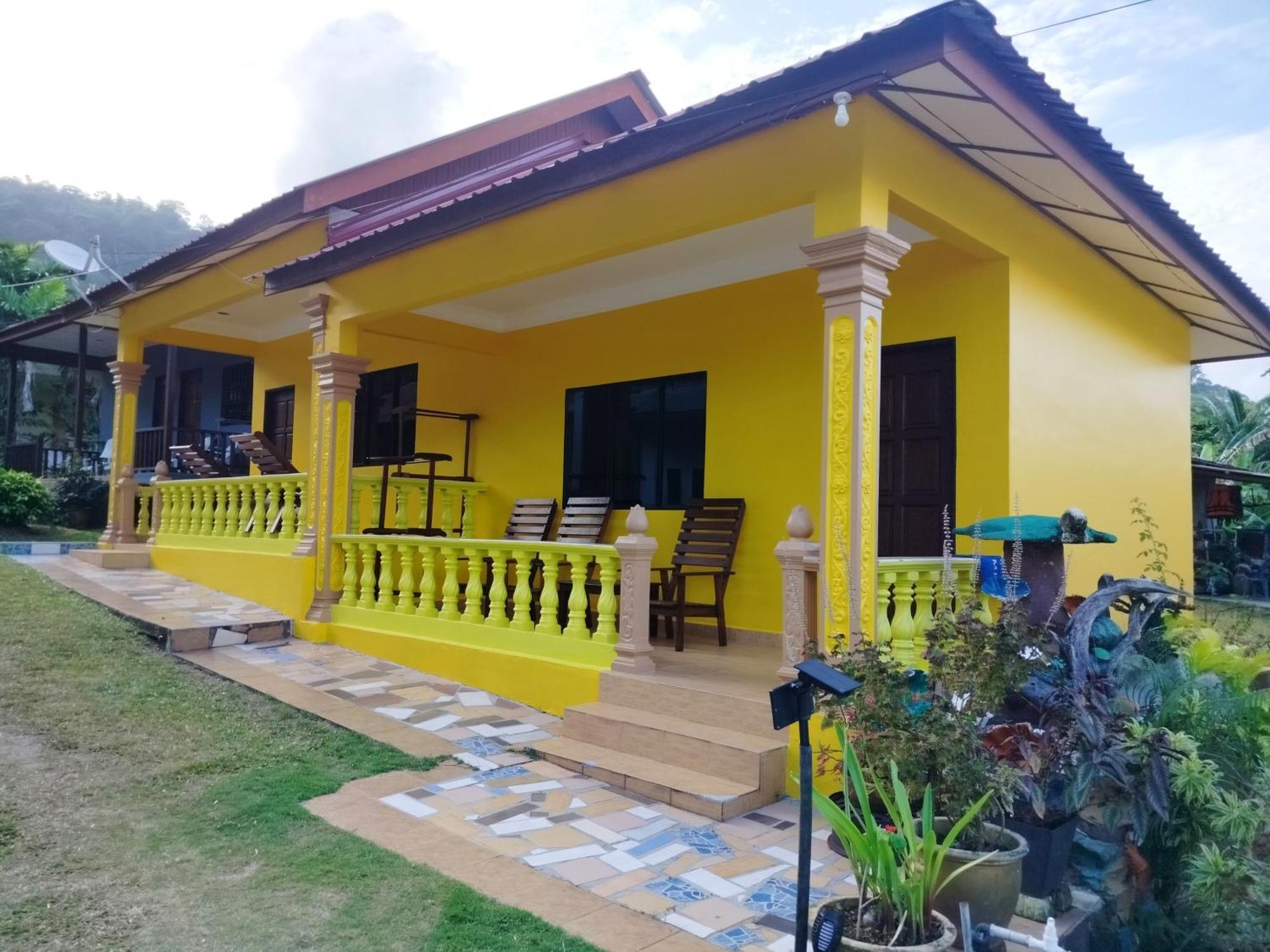 Restu Chalet Tioman Kampong Ayer Batang Exterior foto